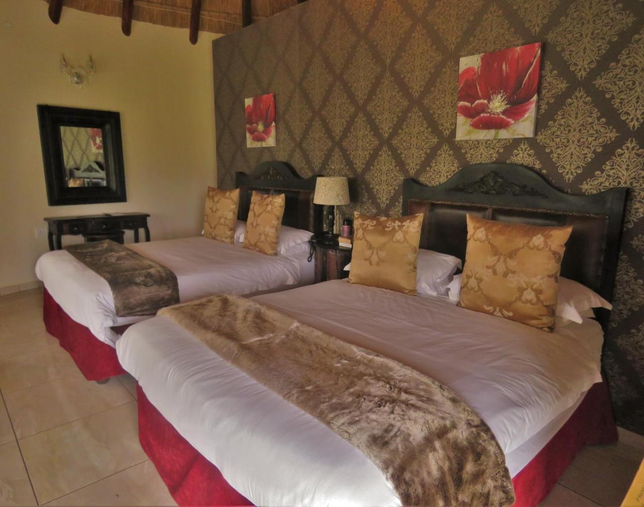 Dwaleni Farm Lodge Matsapha Екстер'єр фото